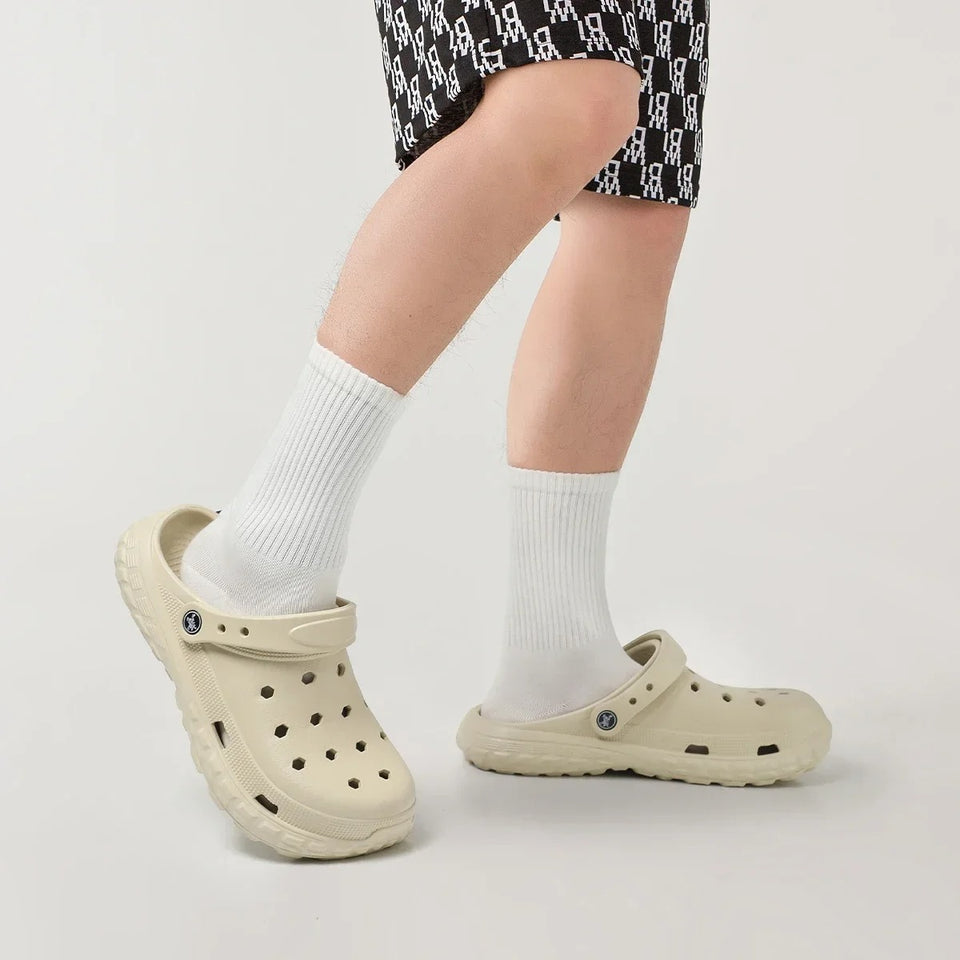 New style EVA Women and Men's Hole Shoes Summer Non-Slip